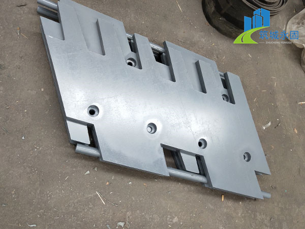 多向变位式伸缩装置图片2